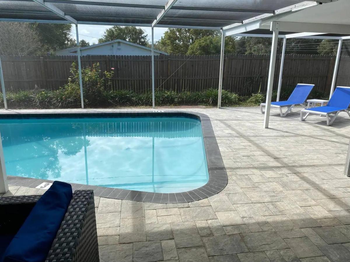 Spacious 5 Bedrooms 3 Bathrooms Family-Friendly Home With Heated Salt Pool Clearwater Eksteriør bilde