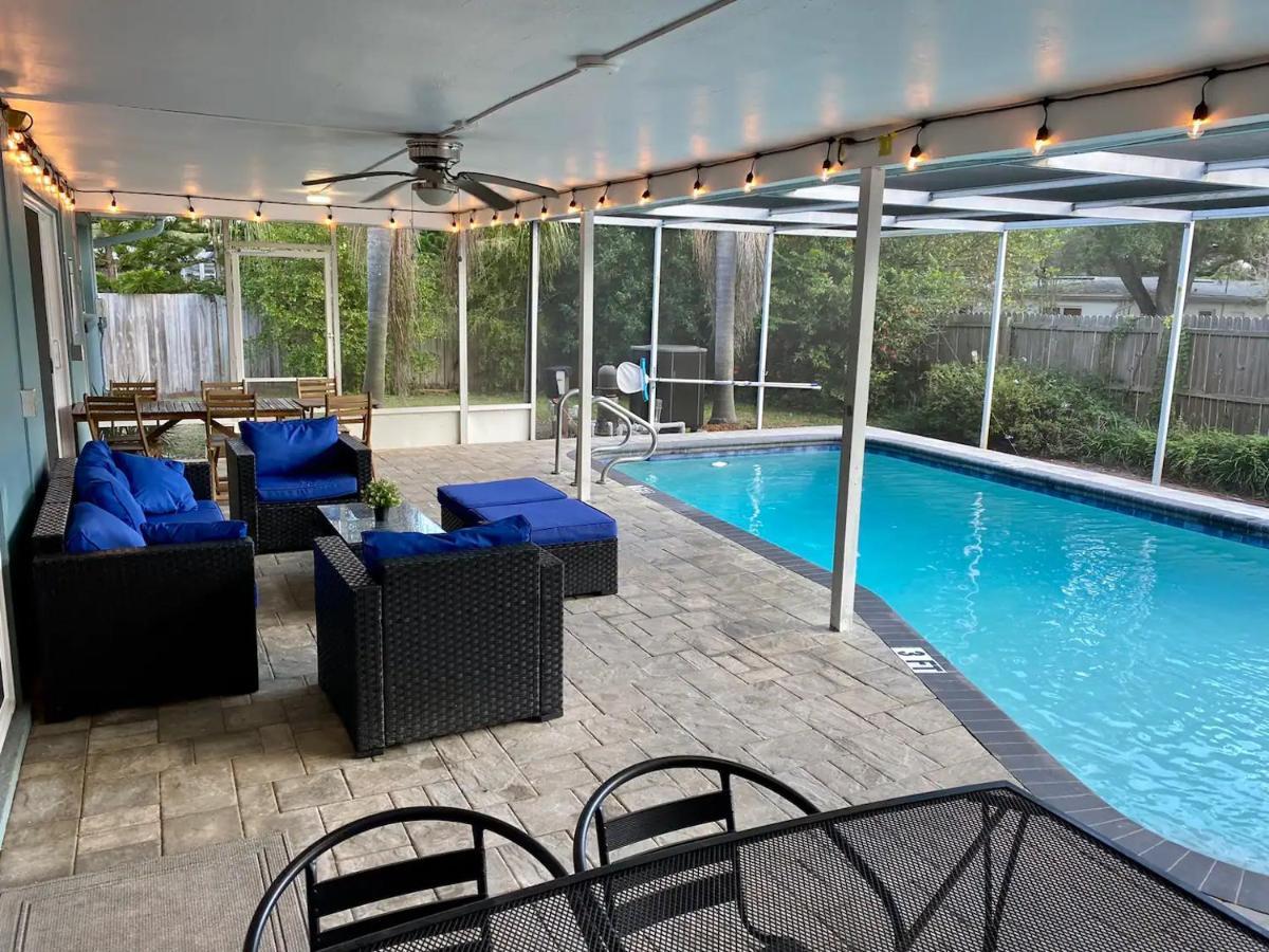 Spacious 5 Bedrooms 3 Bathrooms Family-Friendly Home With Heated Salt Pool Clearwater Eksteriør bilde
