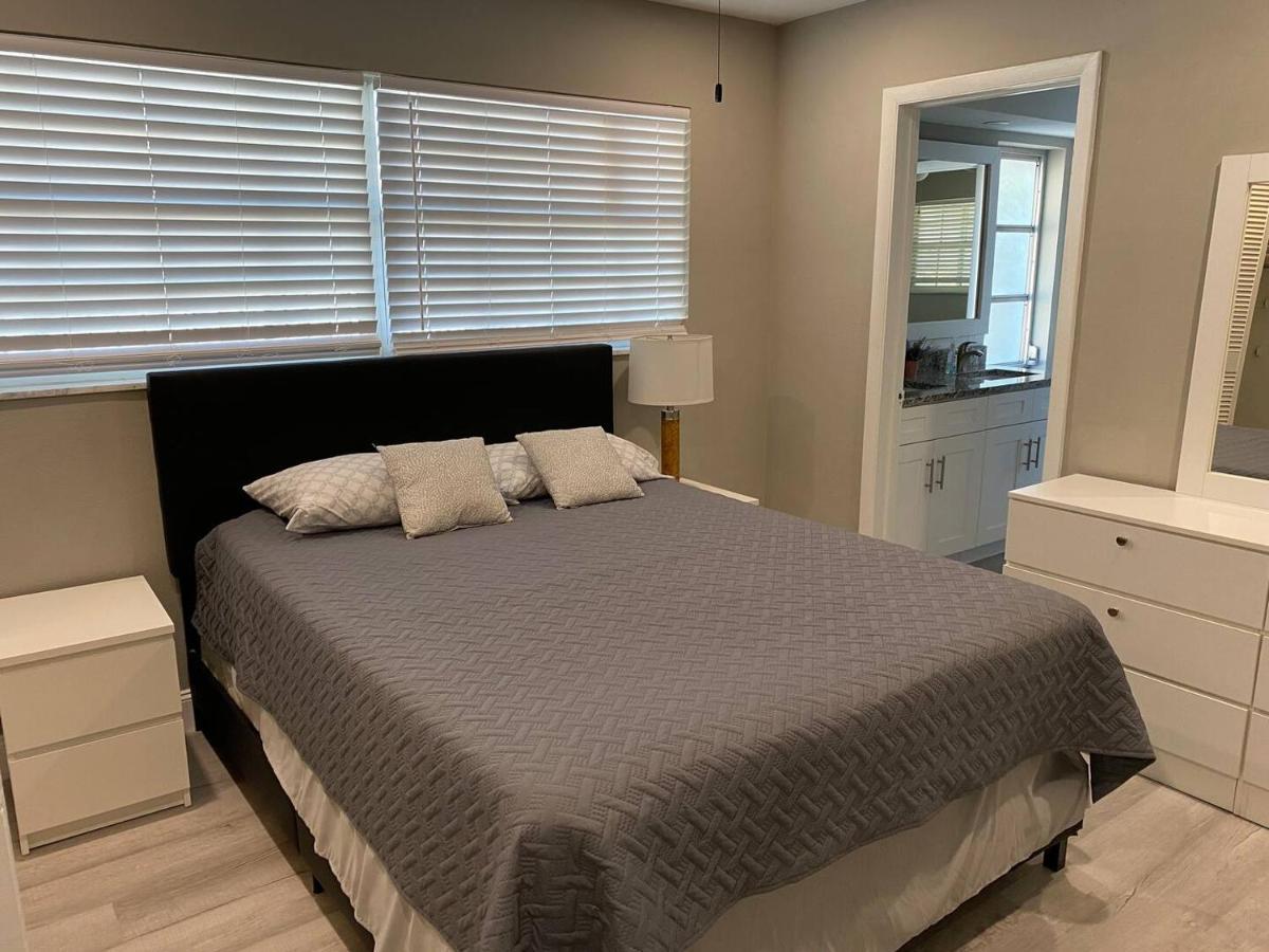 Spacious 5 Bedrooms 3 Bathrooms Family-Friendly Home With Heated Salt Pool Clearwater Eksteriør bilde