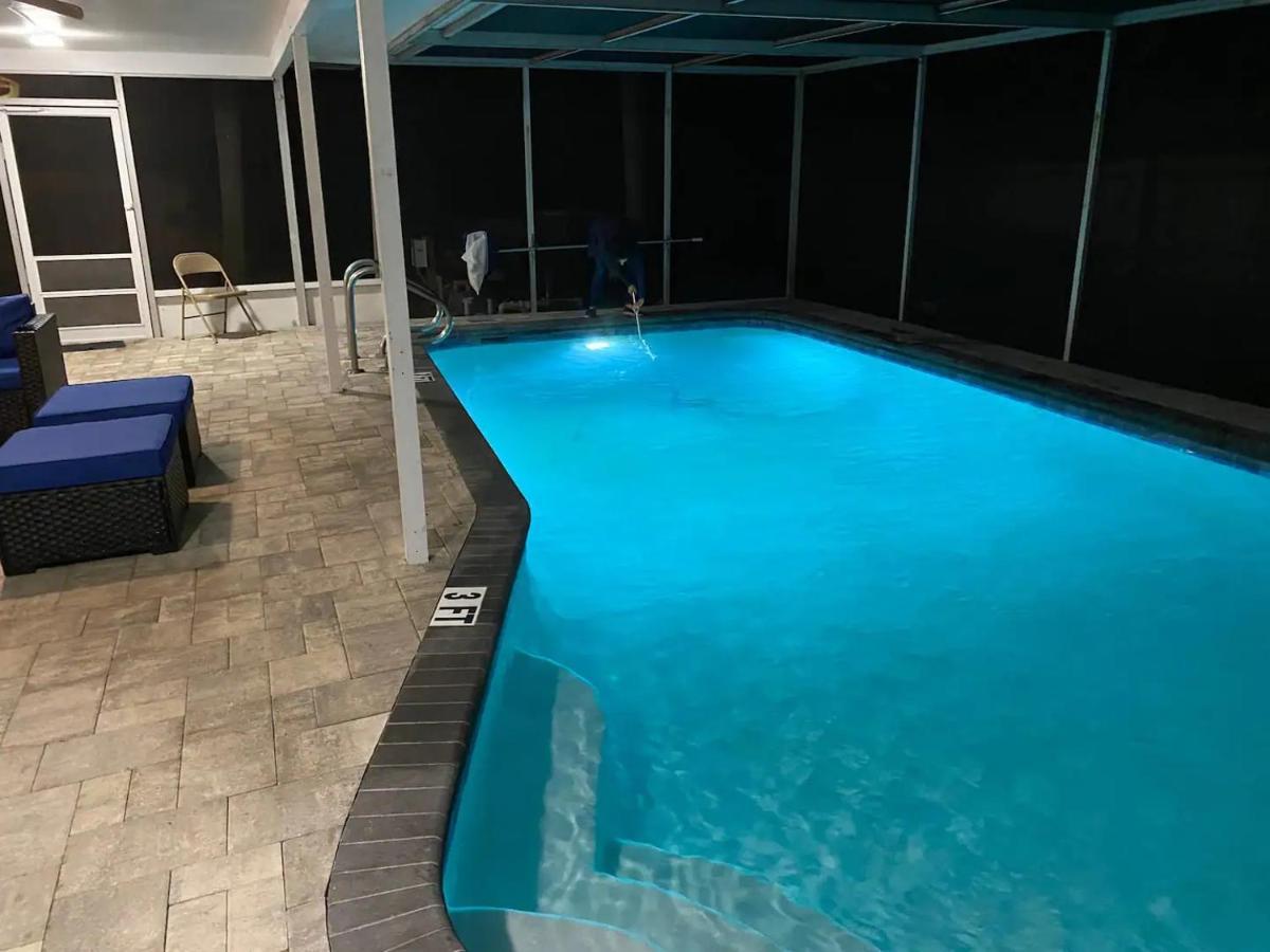 Spacious 5 Bedrooms 3 Bathrooms Family-Friendly Home With Heated Salt Pool Clearwater Eksteriør bilde